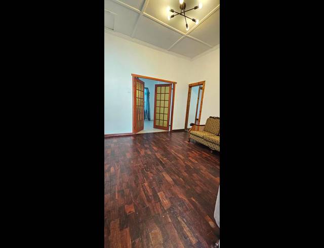 2 BEDROOM PROPERTY TO RENT IN WYNBERG